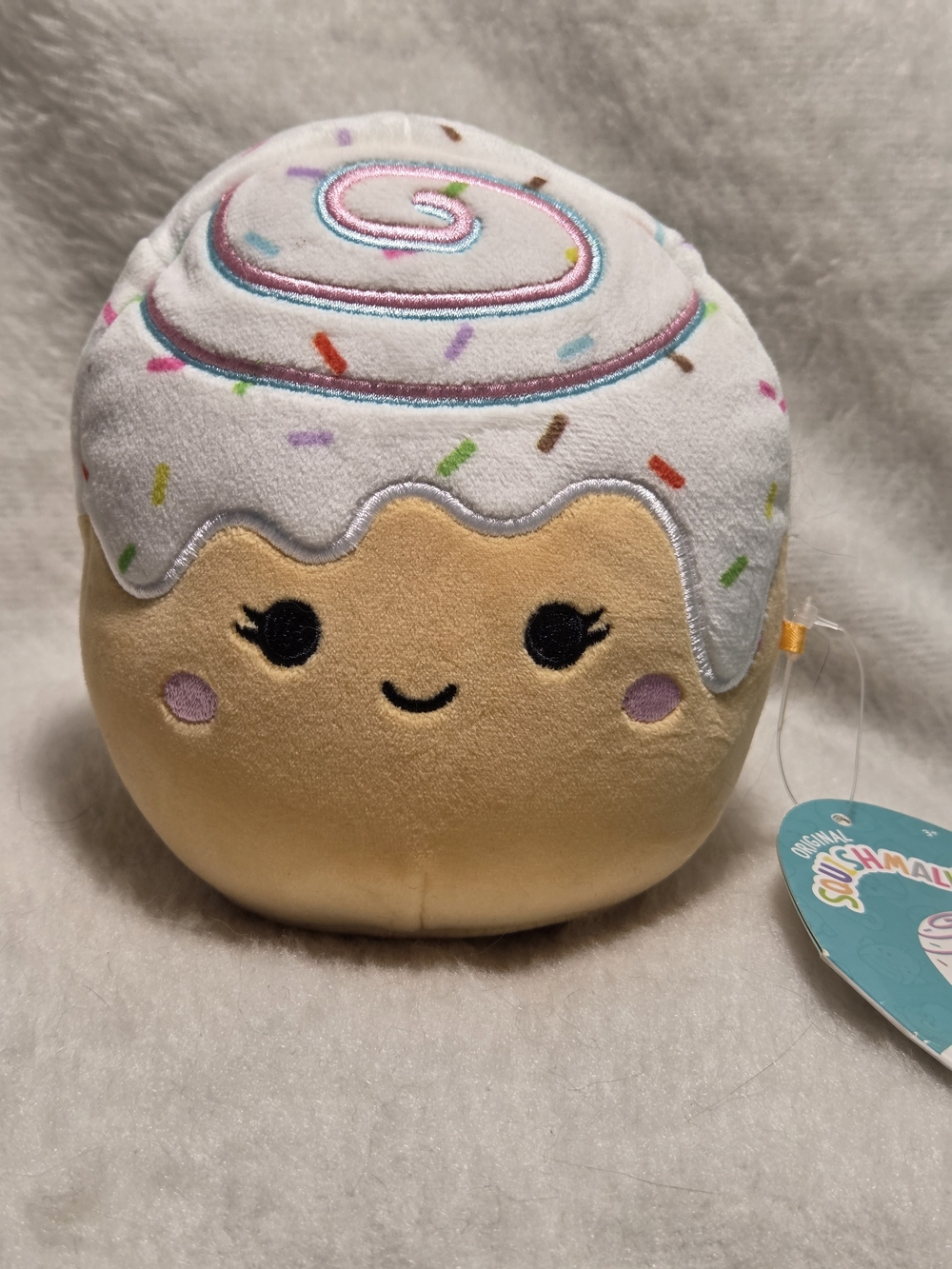 REASE the Cinnamon Roll Squishmallows 5" Tan White Dessert Squad Stuffed Toy